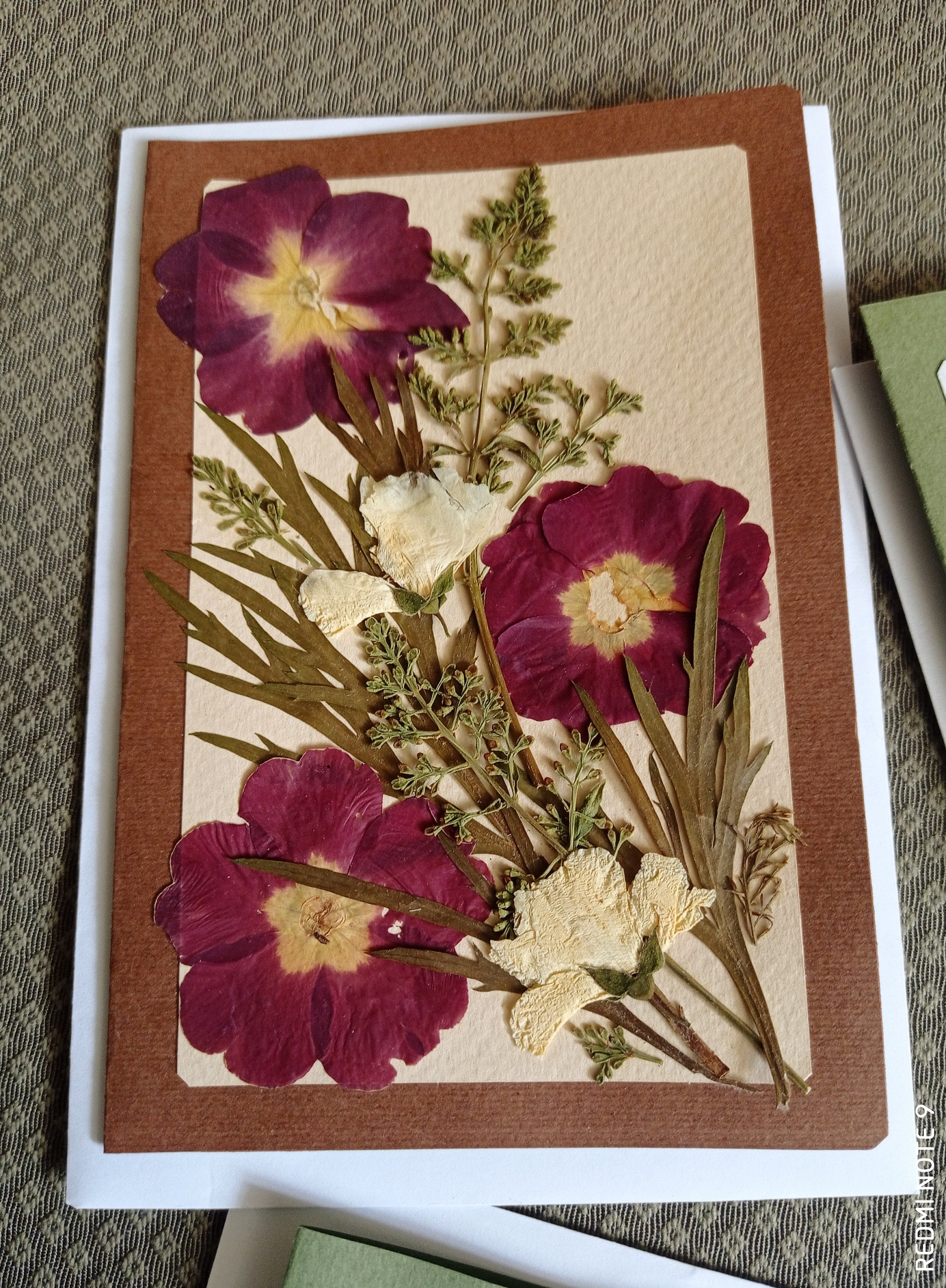 My new handmade oshibana -> Real pressed and dried flowers in frame.  Handpicked flowers, pressed and dried for weeks, arranged in one-a-kind  floral decor. Enjoy! : r/somethingimade