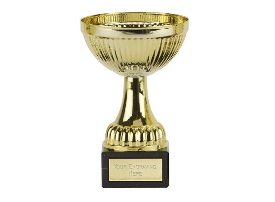 Trofeo Coppa Awardsmith 28cm – Metallo Nichelato, Incisione Gratuita (3 Righe Max 20 Lettere)