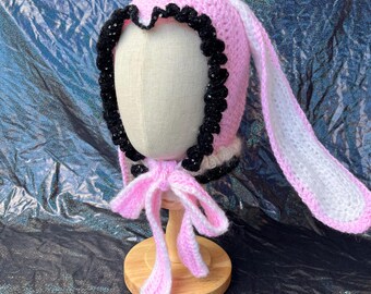 Bonnet de lapin rose au crochet : capuche avec bordure en mohair crochetée à la main