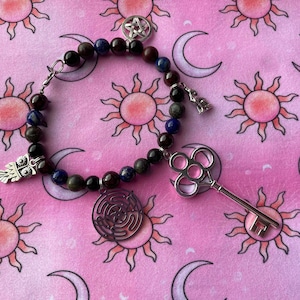 Hekate Devotional Bracelet ~ Hekate Crystal Bracelet ~ Hekate Offering Gift ~ Hekate Bracelet