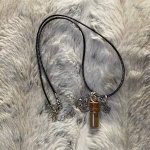 Money Drawing Spell Necklace