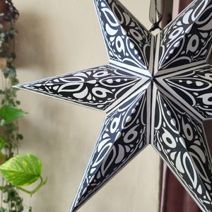 Large Linocut Ornamental Star (18cm)