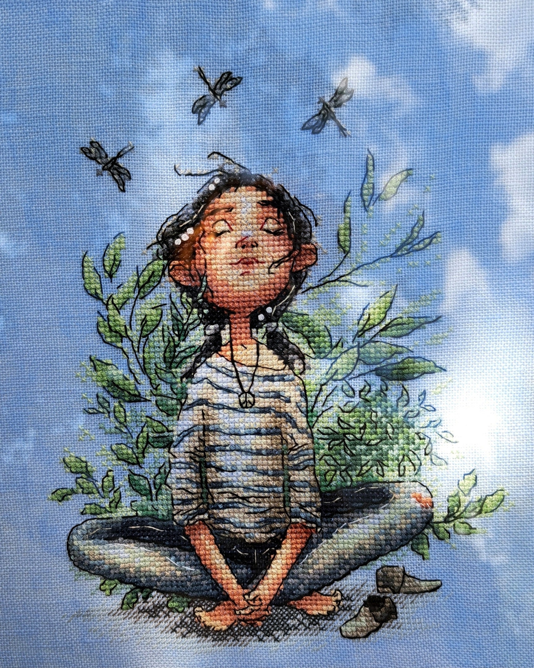 瞑想する少女のクロスステッチパターン：呼吸、ハグ刺繍（デジタル