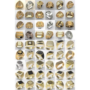 Puede incluir: Una colección de anillos de oro y plata con diversos diseños. Algunos anillos presentan patrones geométricos, mientras que otros tienen piedras preciosas o detalles en negro. Los anillos se muestran sobre un fondo blanco.