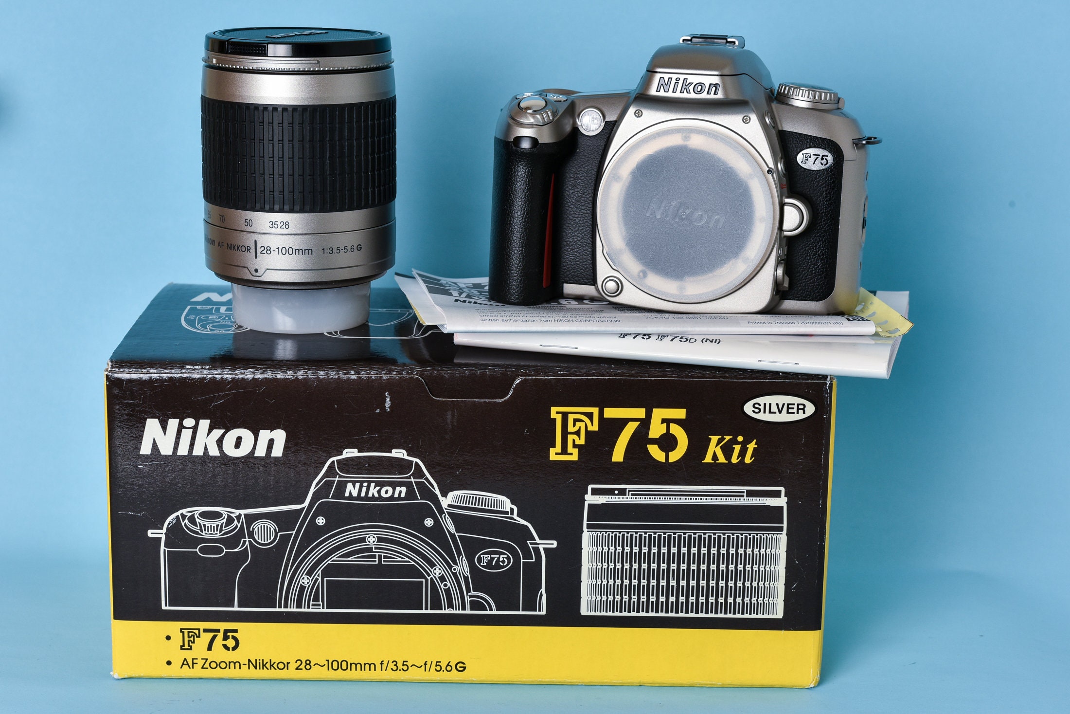 NUEVO Nikon F75 con Nikkor de 28-100 mm - Etsy España