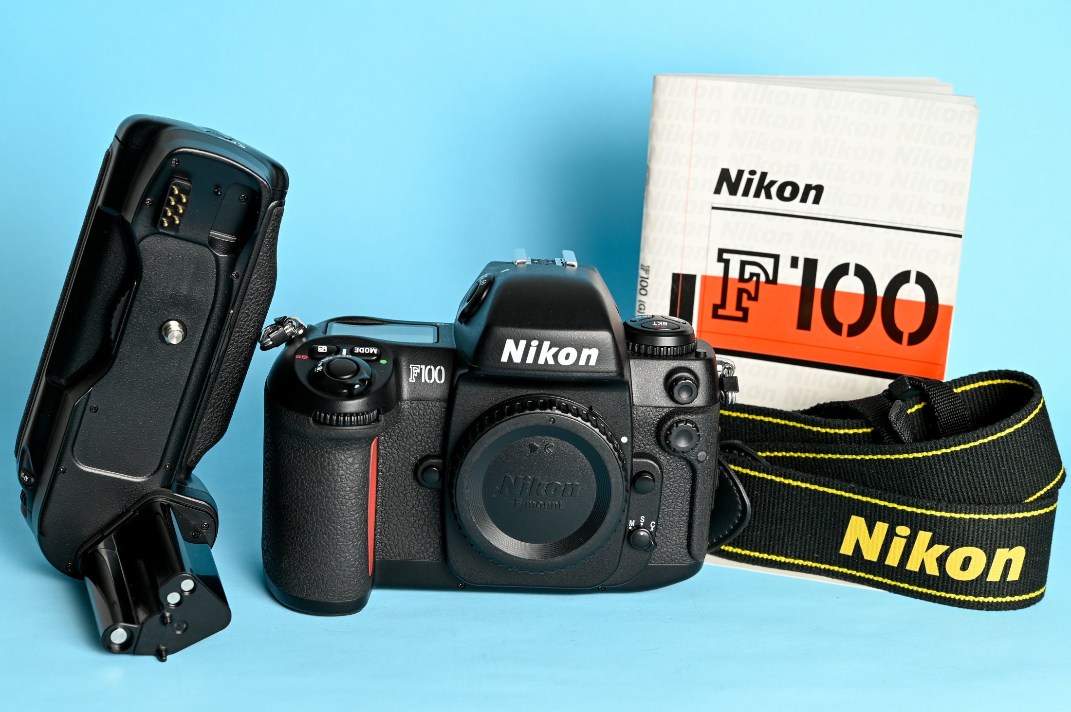 Nikon F100 Camera plate.