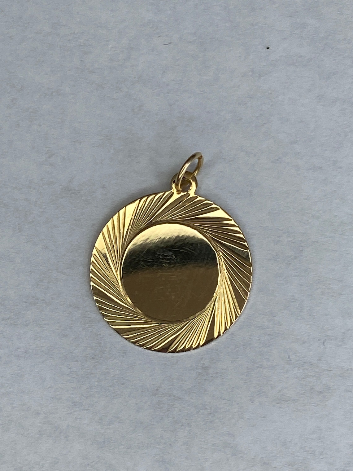 Beautiful 14K Solid Gold Circle Pendant Estate Find Etsy