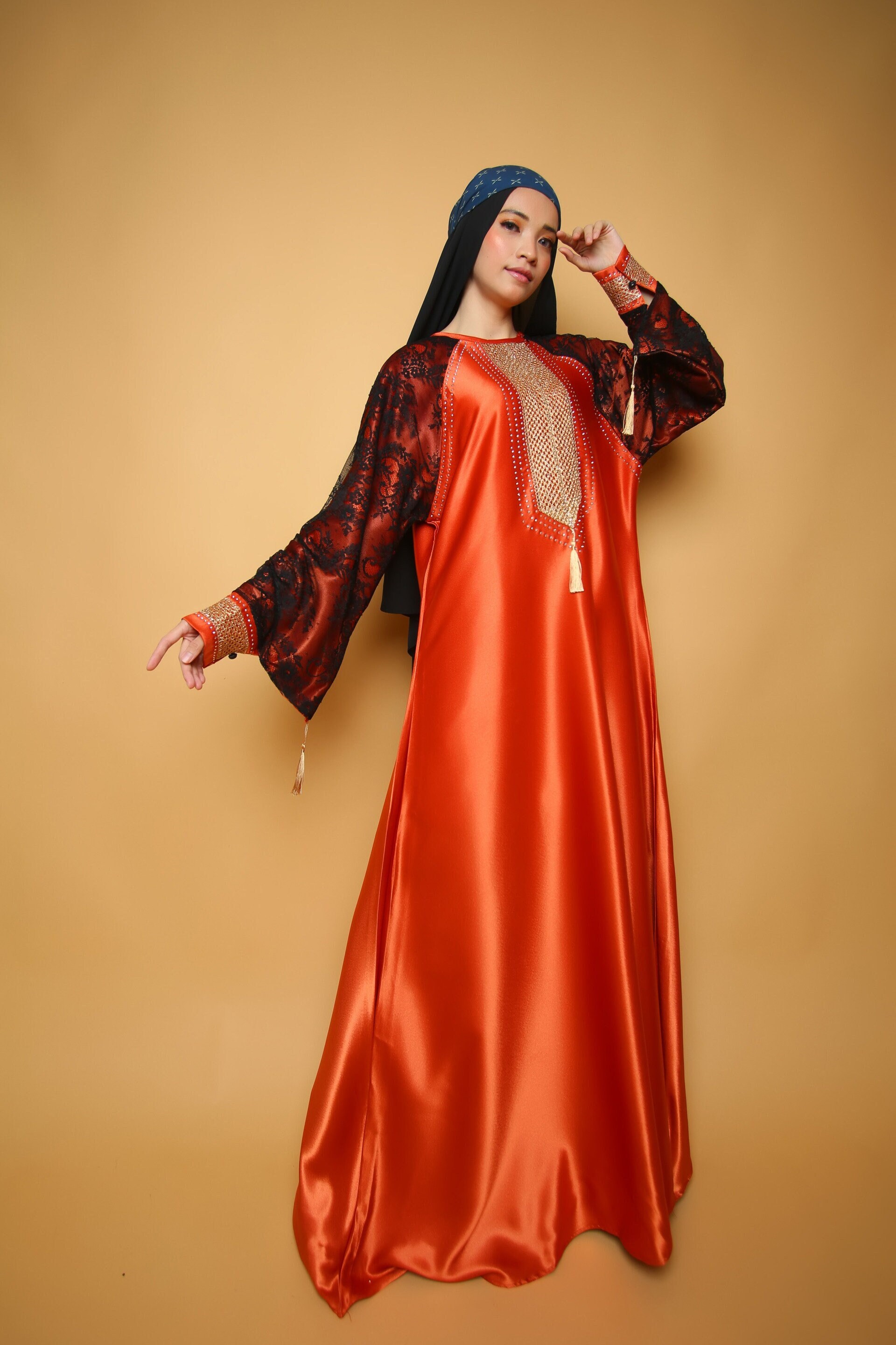Chilabas, caftanes takchitas mujer: Chilaba caftán túnica para mujer color  rojo