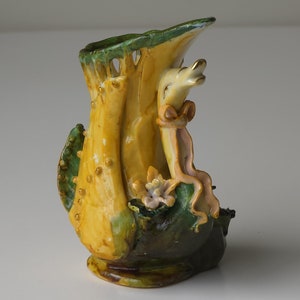 Jarrón de mayólica Art Nouveau – Cerámica de pájaro vidriada vintage