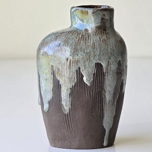 Vintage Scandinavian Ceramic Vase – Drip Glaze Stoneware, Mid-Century Modern Decor