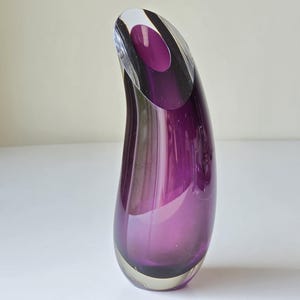 Vintage 1994 Studio Åhus Purple Sommerso Glass Vase – Signed by Hanne Dreutler & Arthur Zirnsack