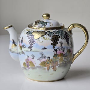Vintage Japanese Porcelain Teapot – Hand-Painted with Gilded Accents