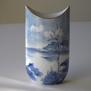 Vintage Kaiser Porcelain Vase - Hand-Painted Blue & White Scenic Landscape with Gold Trim, Made in Germany