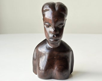 アフリカの木製女性像：ペア、2体；胸像、1960年代のヴィンテージ装飾