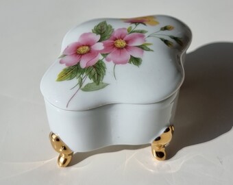 ドイツ製磁器製小物入れ | ヴィンテージ花柄蓋付き容器 | 花をあしらっ