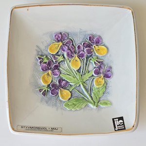 Vintage Jie Gantofta Sweden Ceramic Wall Plaque By Aimo Nietosvuori | Made in Sweden |