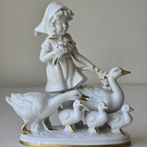 Vintage Gerold Porzellan Bavaria Figurine (1949–1989) – Girl with Geese | Made in Western Germany |