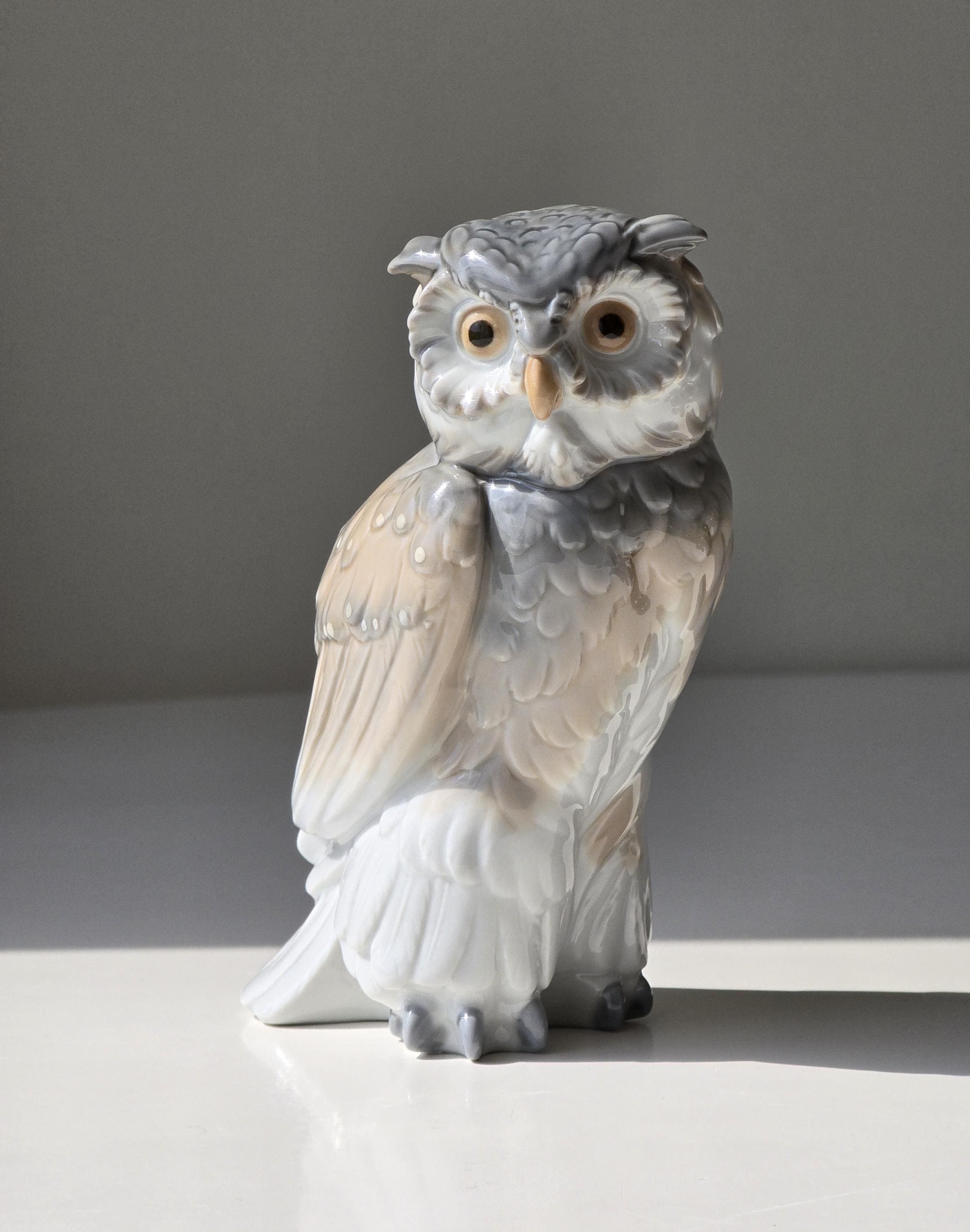 置物 NAO DAISA. 2003 ヴィンテージ リヤドロ NAO 白鳩の置物：サイン入り磁器アート