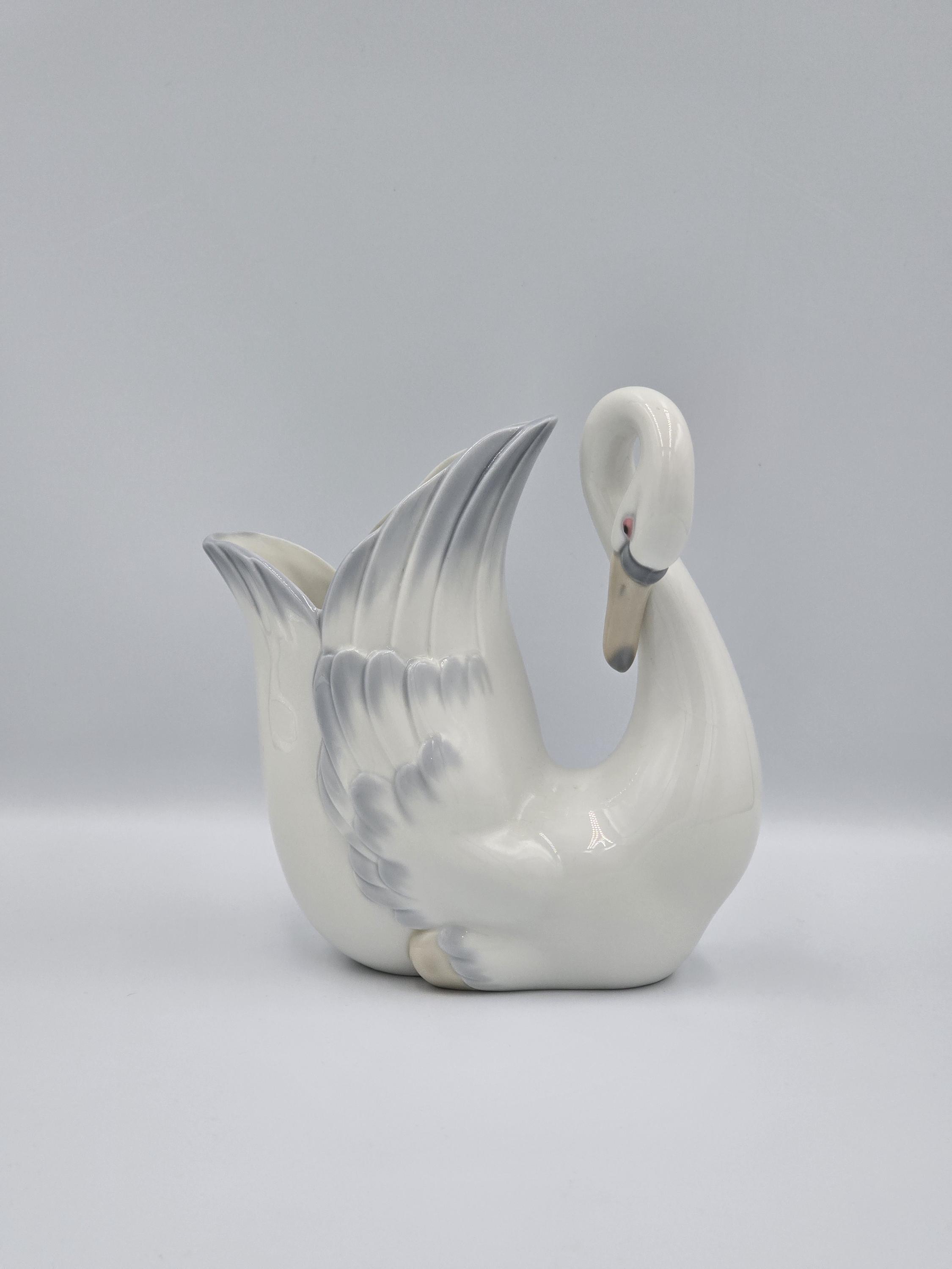Lladro Swan Figurine - Etsy