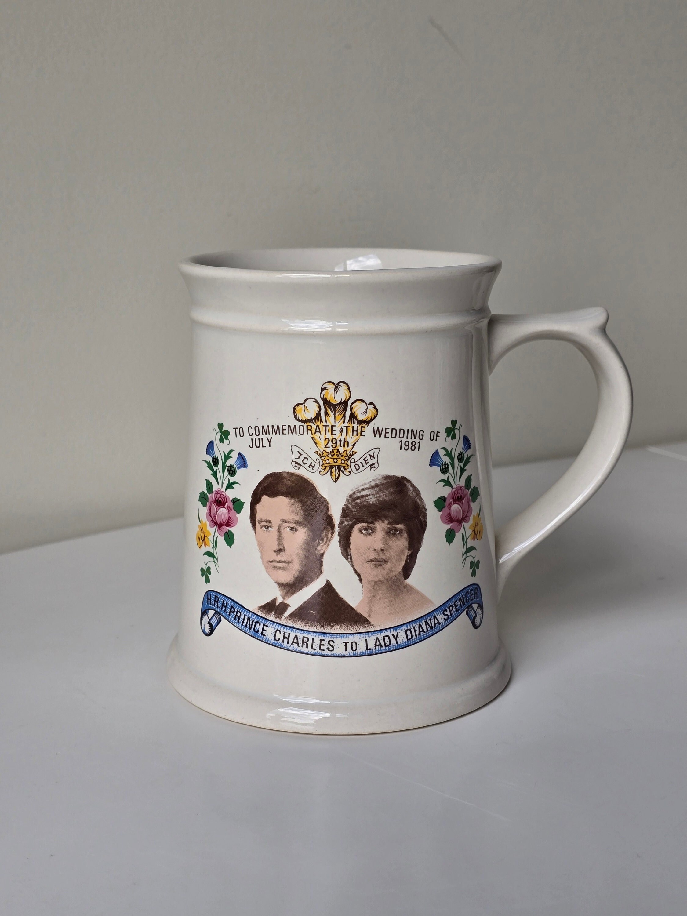 1981年イギリス製チャールズ結婚記念ビンテージマグカップ陶器ダイアナ妃当時物 il_fullxfull.6069282458_ak7h.jpg