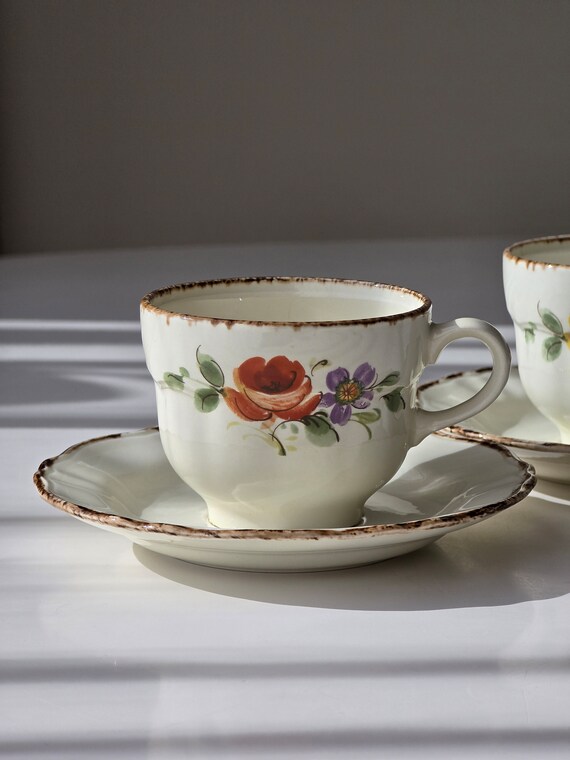 Vintage Pagnossin Treviso Italian Earthenware Floral Cups and