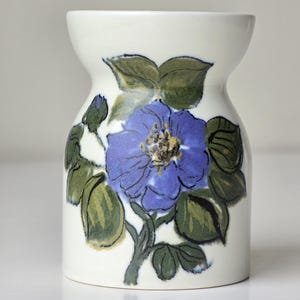 Vintage Arabia Finland Floral Vase by Hilkka-Liisa Ahola