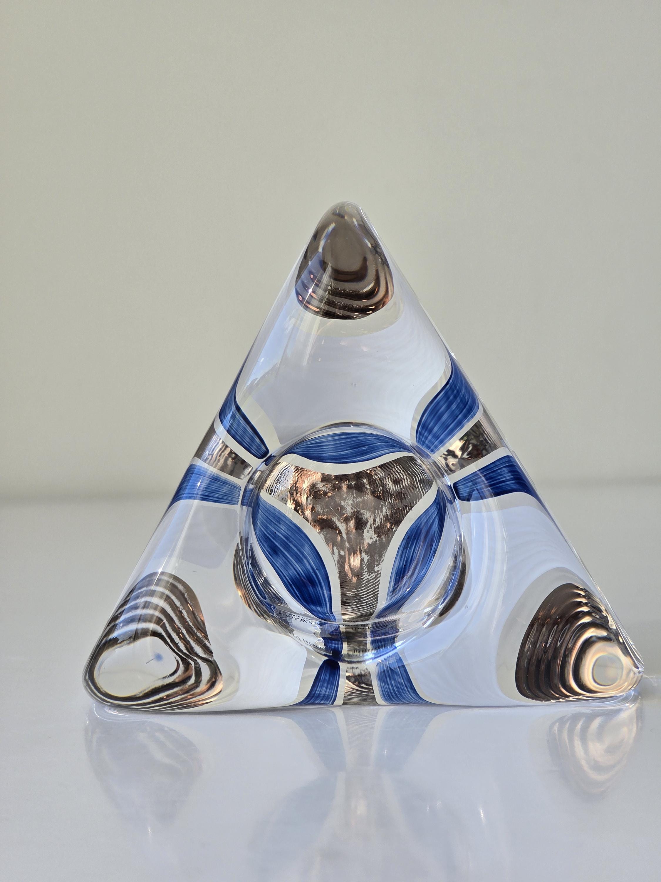 アンティーク ロブスター インテリア 時代とスタイルの融合！エキセントリックなヨーロッパ調の部屋が