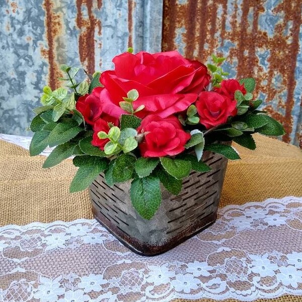 Red Rose Centerpiece - Etsy