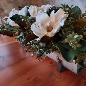 Magnolia Centerpiece, Farmhouse Centerpiece, Magnolia Home Decor, Magnolia Farmhouse Centerpiece, Housewarming Gift, Luxe Centerpiece