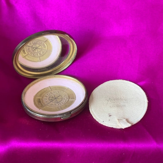 Vintage 1950's/60's Yardley Powder Compact With M… - image 5