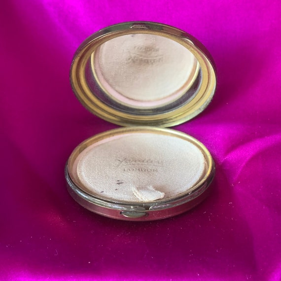 Vintage 1950's/60's Yardley Powder Compact With M… - image 4