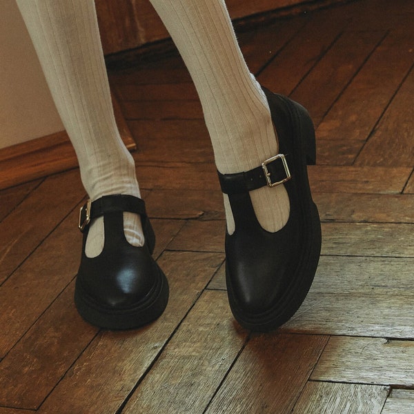 Woman Black T-Strap Mary Janes, Almond Toe Custom Handmade Oxford Flats from Genuine Leather, Vintage Retro Style Ballet Shoes
