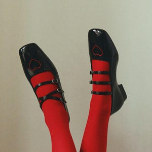 Black Mary Janes with Heart Embroidery and Triple Arch Strap from Glossy Patent Leather, Square Toe Flat Shoes, Everyday Retro Mary Jane