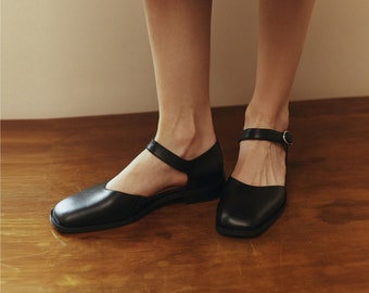 Square Toe Mary Jane in Black Leather, Women Flats Shoes, Low Block Heel Mary Janes with Black Strap, Custom Wide Ballet Flat Silver Buckle