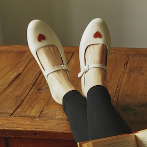 Milky Mary Janes with Heart Decoration and Arch Strap, Almond Toe Flat Women Shoes, Vintage Everyday Mary Jane, Retro Style Low Heel Pumps