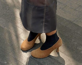 Mustard Suede Flare Heels with Wide Fit and Round Toe, Fall Women Anatomic Shoes, Custom Shoes    Women Caramel Pumps, Classic Formal Shoes