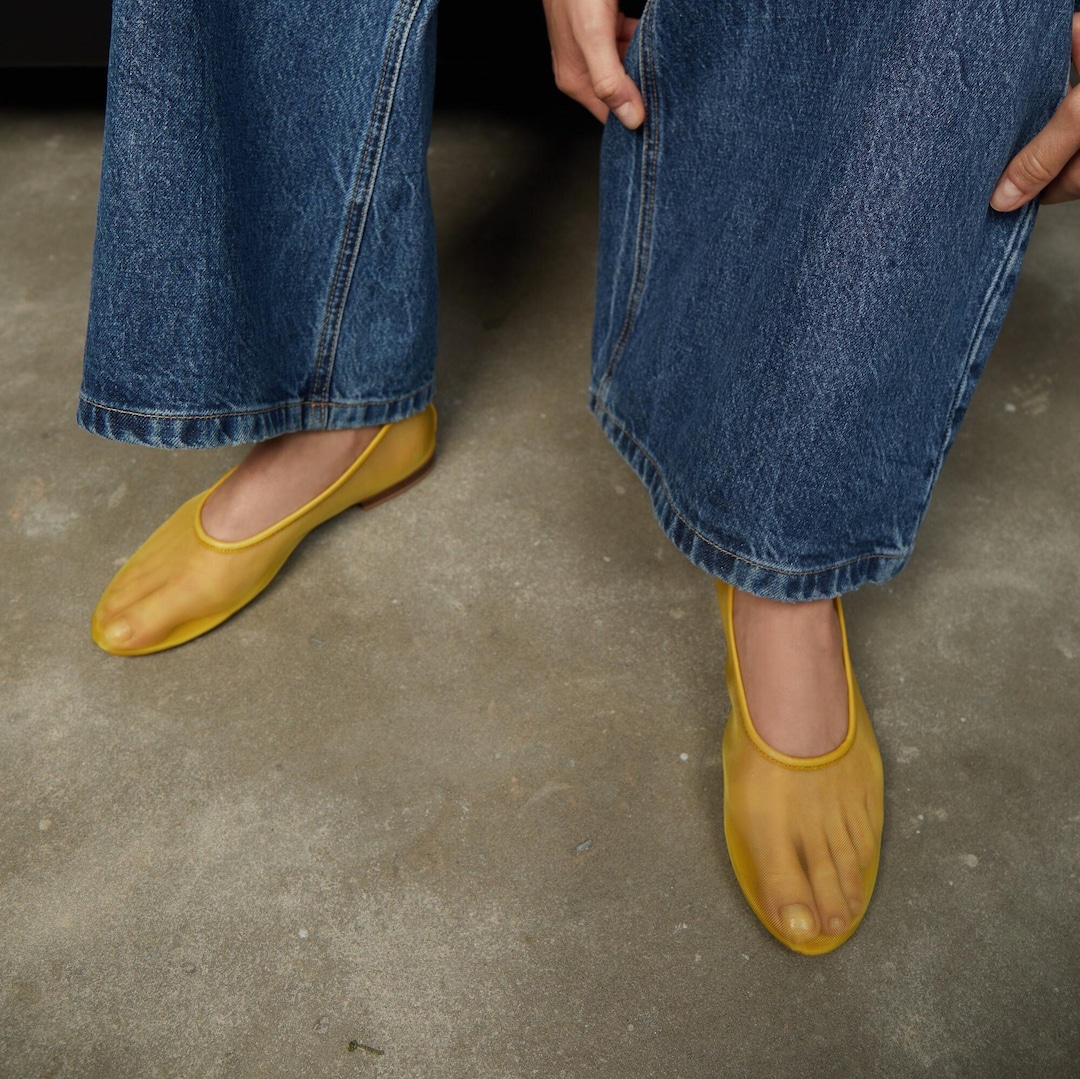 Yellow Mesh Flats With Almond Closed Toe and Genuine Leather Yellow Mesh Flats With Almond Closed Toe and Genuine Leather