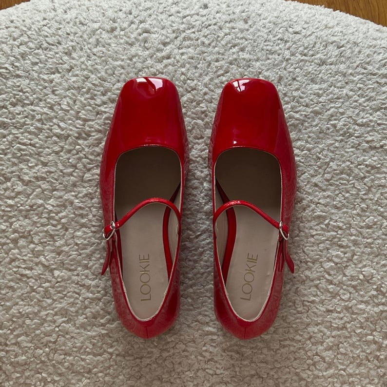 Red Mary Janes with Arch Strap from Patent Leather, Square Toe Flat Shoes, Vintage Mary Jane, Retro Style Everyday Shoe with Silver Buckle