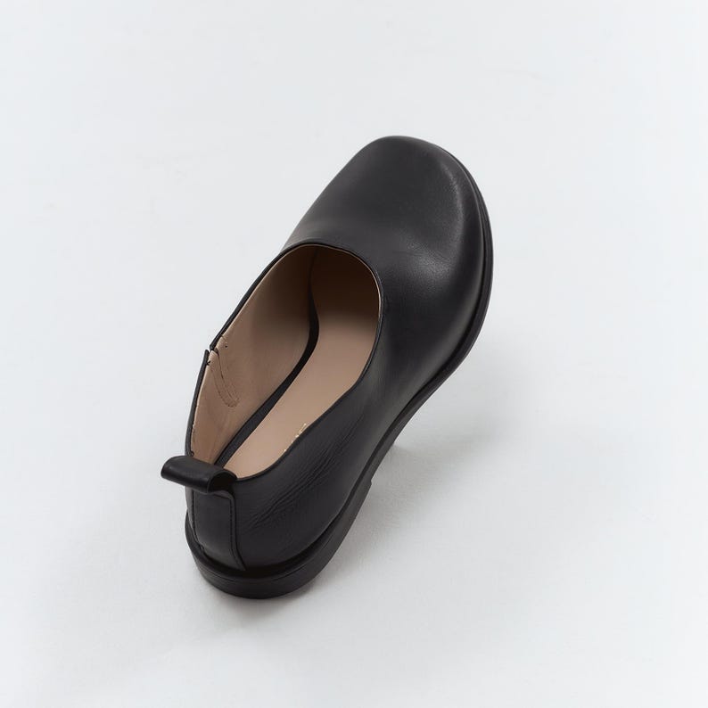 Black Flat Loafers from Natural Leather, Round Toe Flat Shoes, Anatomical Wide Fit Shoes, Minimalist Slip On Black Flats on Low Heel