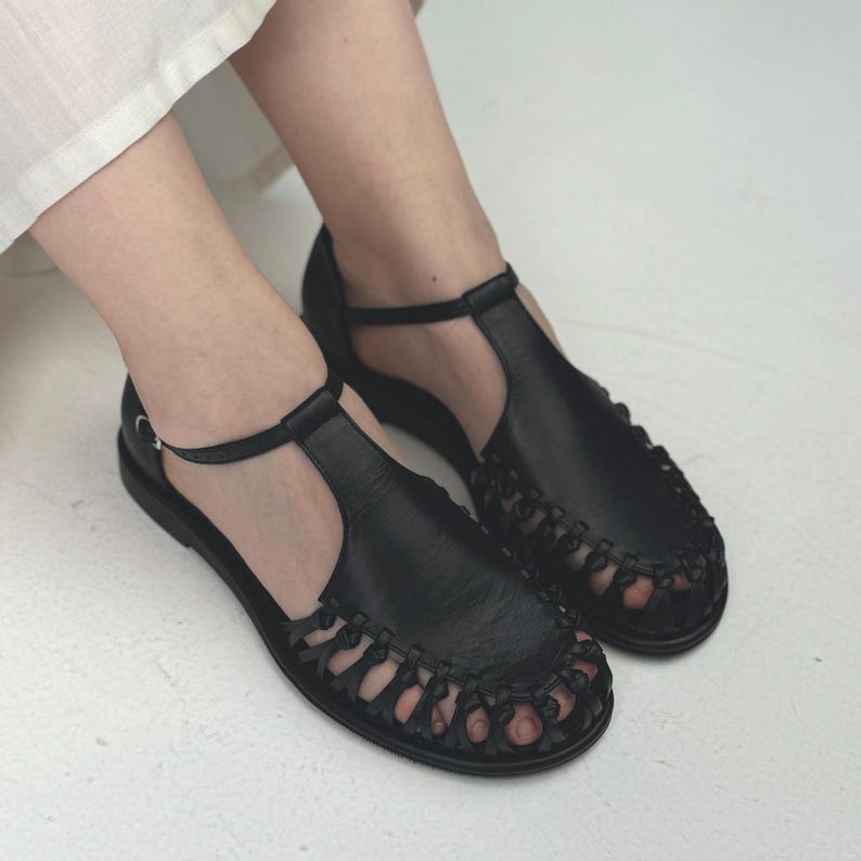 Mint Suede Fisherman Sandals, Gladiator Buckle Closed Toe Sandals, Light Green Suede Women Summer Sandals, Flat Heel Shoes with T-Strap