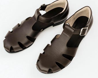 Chocolate Fisherman Sandals, Leather Gladiator Buckle Closed Toe Sandals, Women Brown Summer Sandals, Flat Heel Shoes with Cutouts