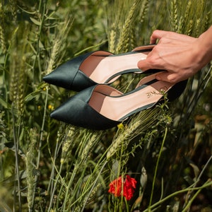 emerald green satin pumps