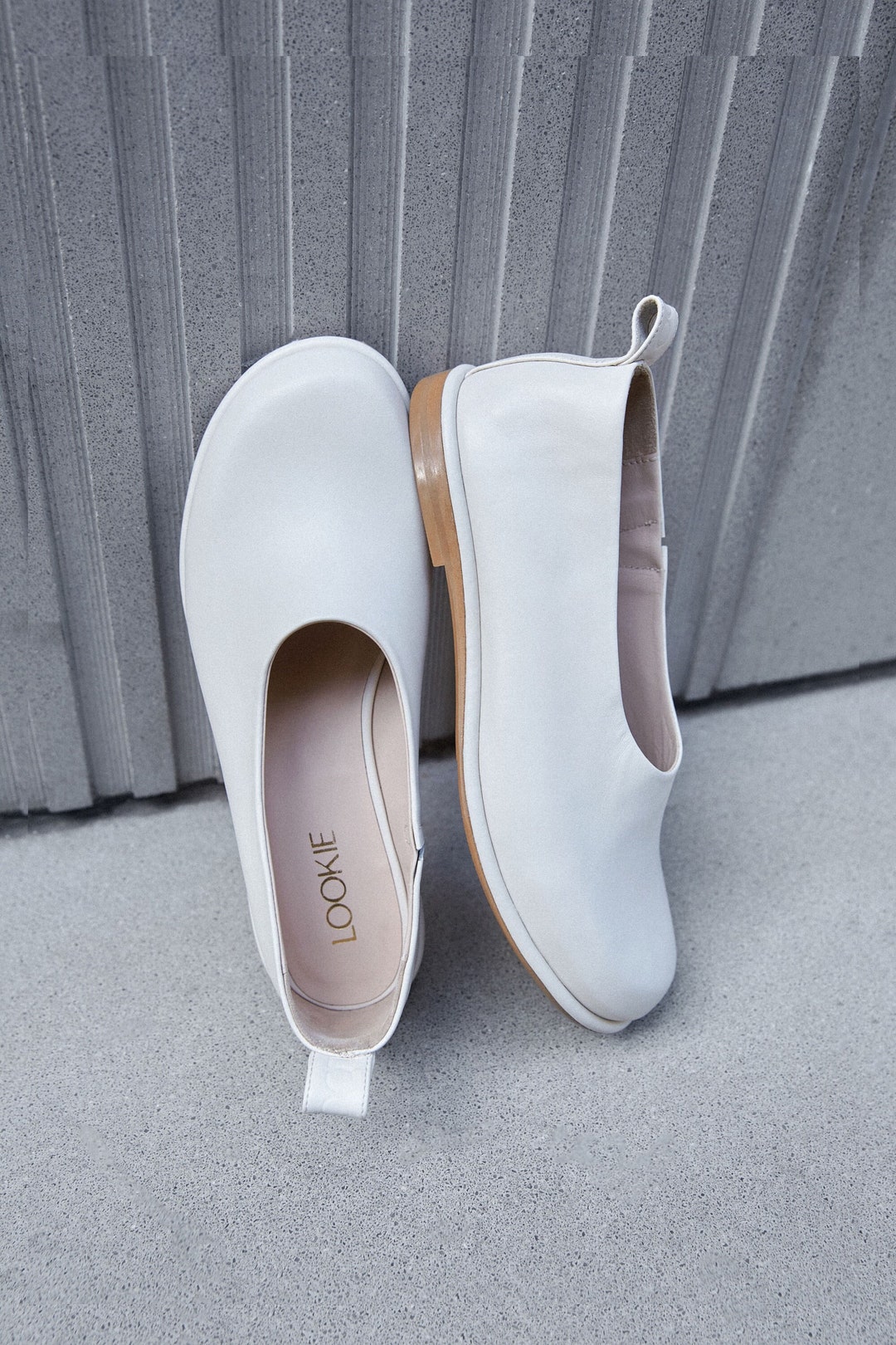 jcpenney white flat shoes