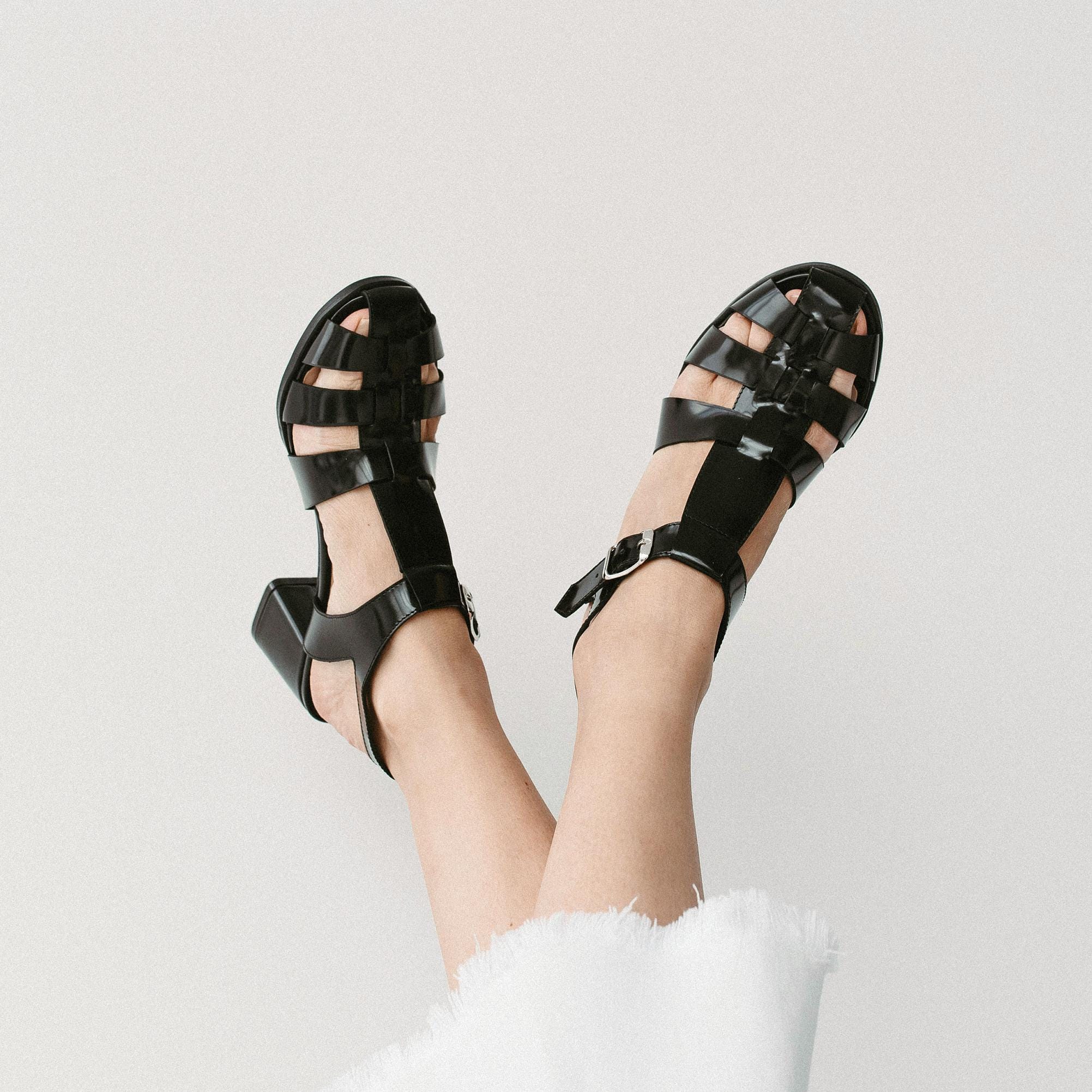 Black Fisherman Sandals, Leather Gladiator Buckle Closed Toe Sandals
