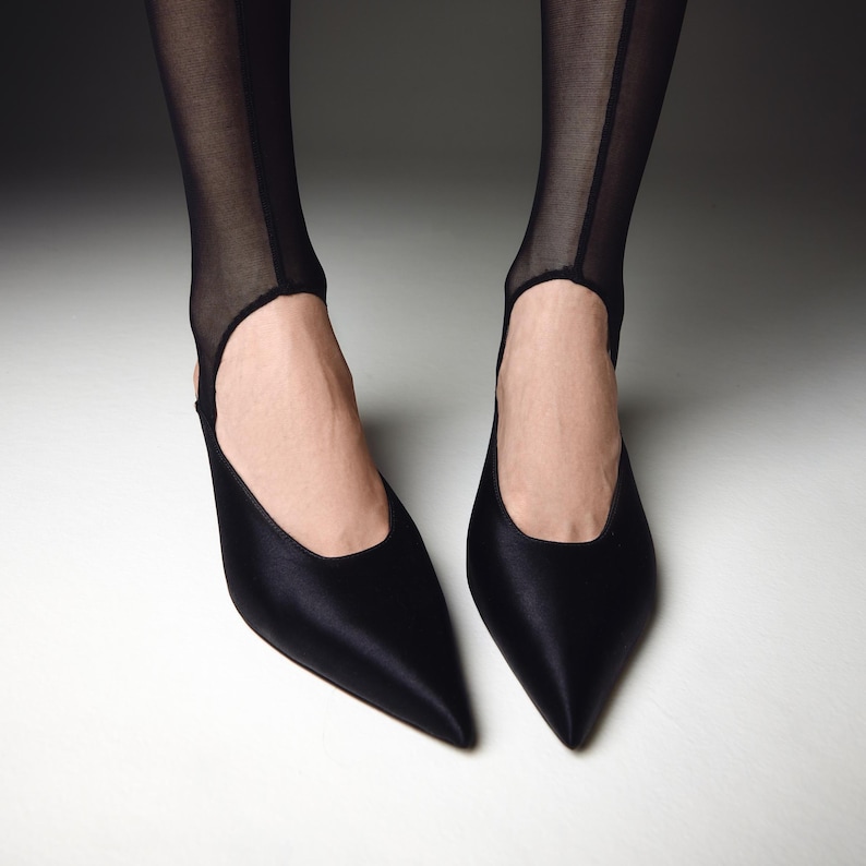 Black Satin Mules With Big Satin Flower Decoration Handmade Women Pump black-satin-mules-with-big-satin-flower-decoration-handmade-women-pump