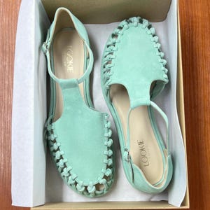 Mint Suede Fisherman Sandals, Gladiator Buckle Closed Toe Sandals, Light Green Suede Women Summer Sandals, Flat Heel Shoes with T-Strap