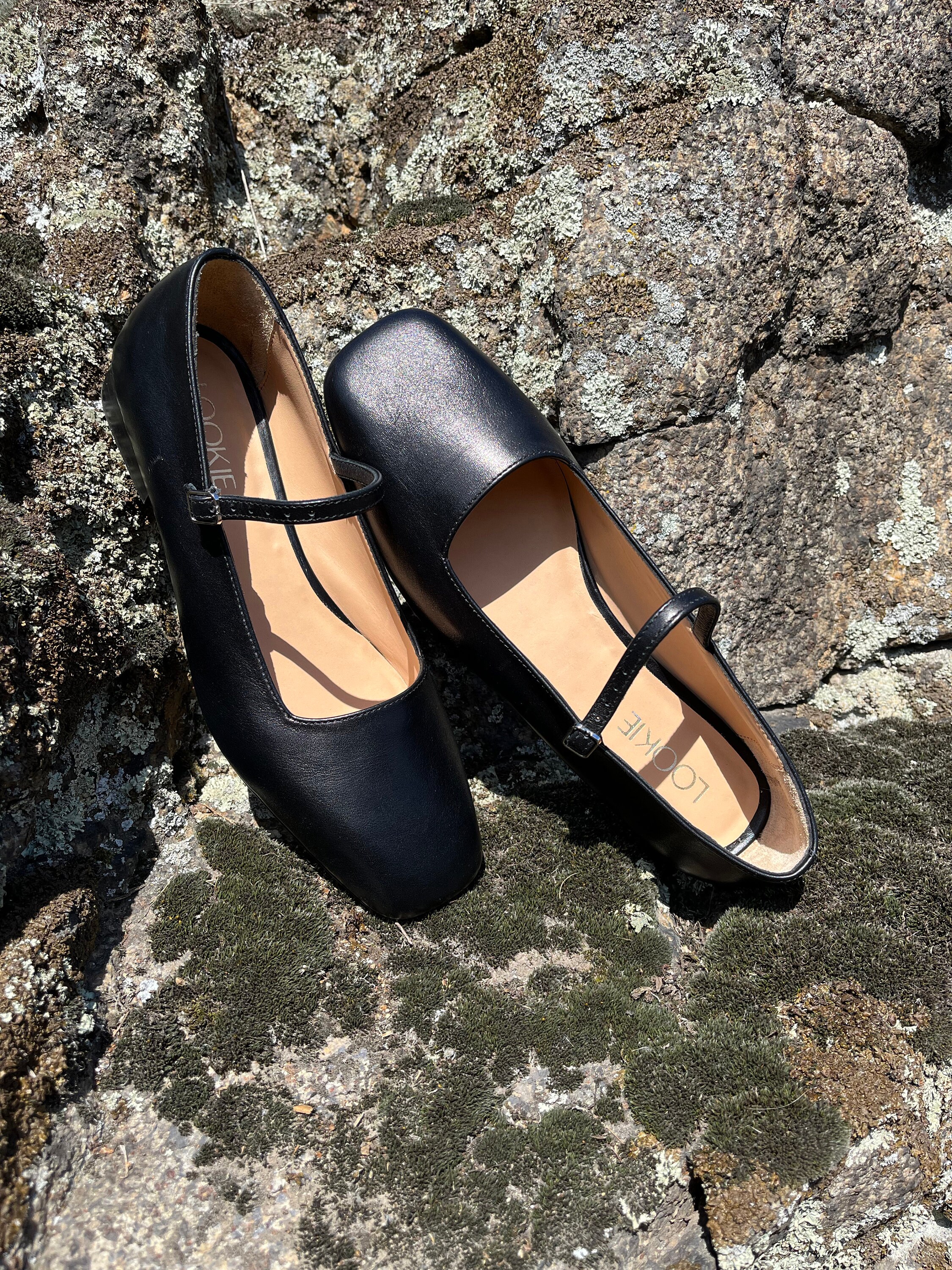 Black leather online mary janes