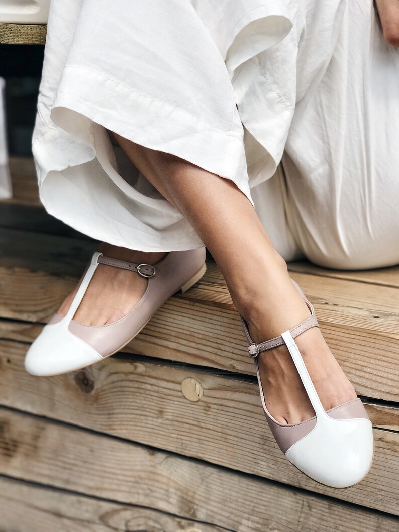 green saree with blouse