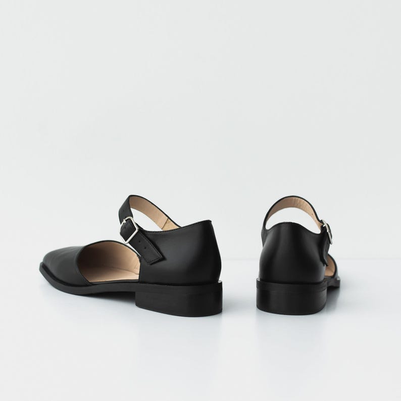 Black Mary Janes with Square Toe in Genuine Leather, Women Shoes, Low Heel Everyday Mary Jane with Ankle Strap, Wide Fit Ballet Flats