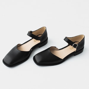 Black Mary Janes with Square Toe in Genuine Leather, Women Shoes, Low Block Heel Mary Jane with Ankle Strap, Wide Ballet Flats Silver Buckle